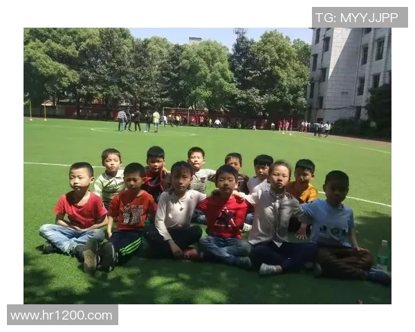 建湖足球之星的成长历程与辉煌成就揭秘